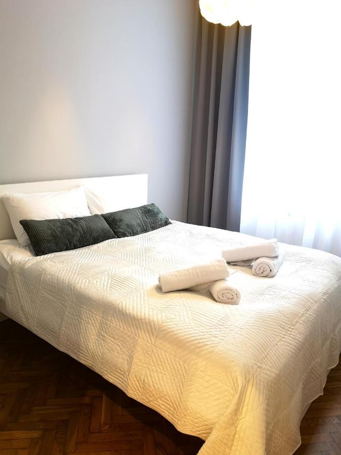 Green Chill Apt Old Town & Wawel Hill By Vistula River - By Homelike Cracovie Extérieur photo
